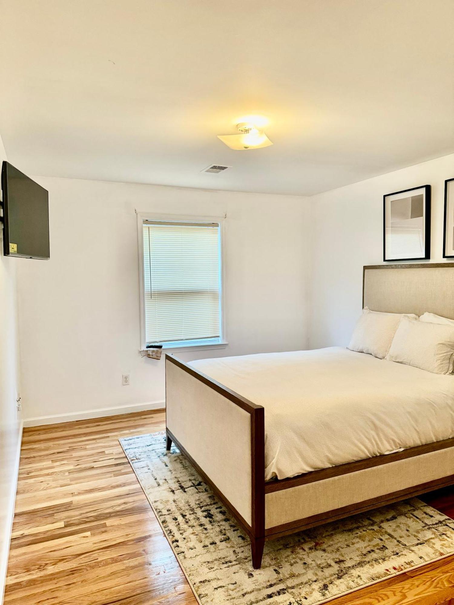 Stylish Evergreen Apartment By Newark Airport Buitenkant foto