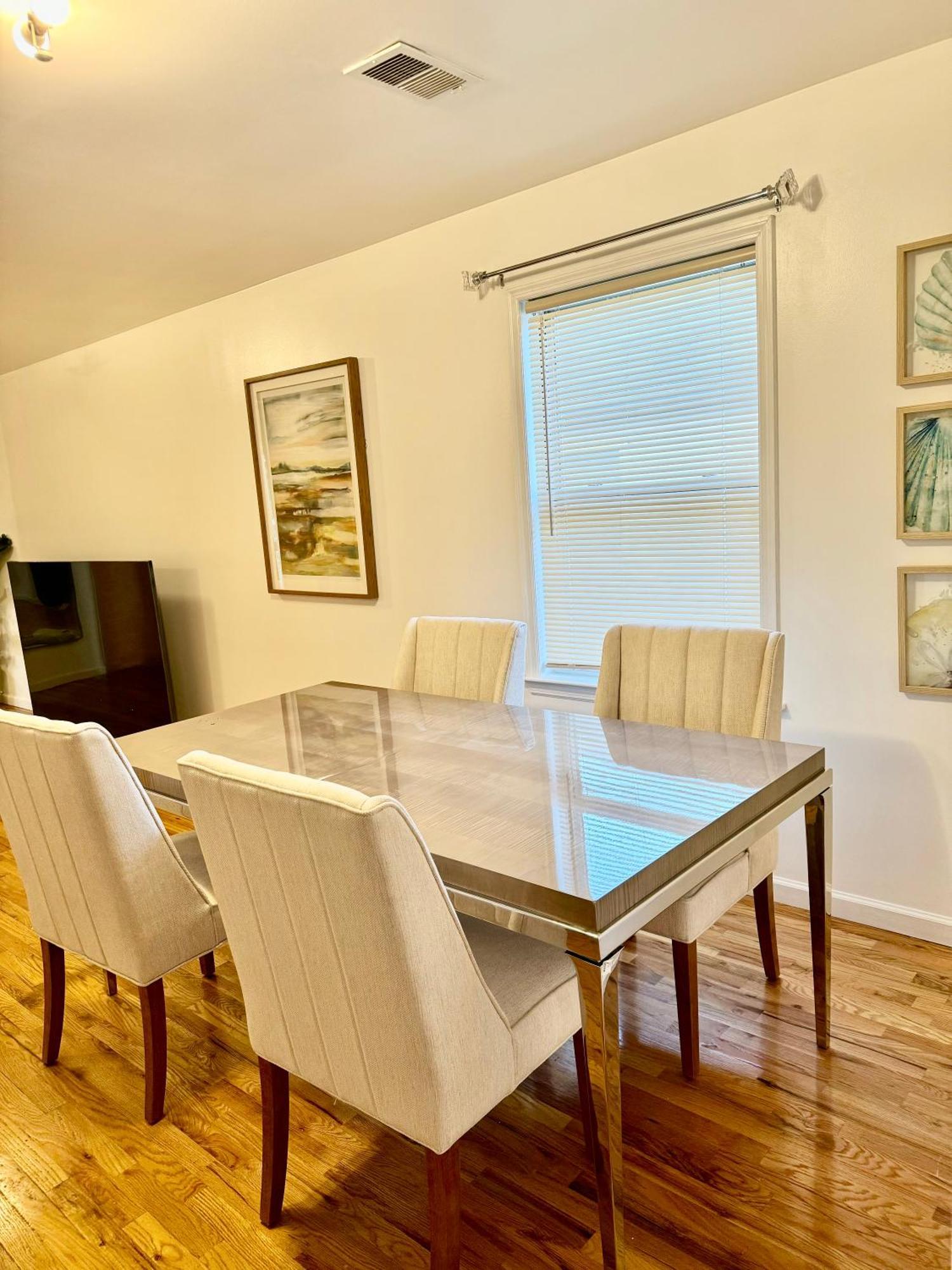 Stylish Evergreen Apartment By Newark Airport Buitenkant foto