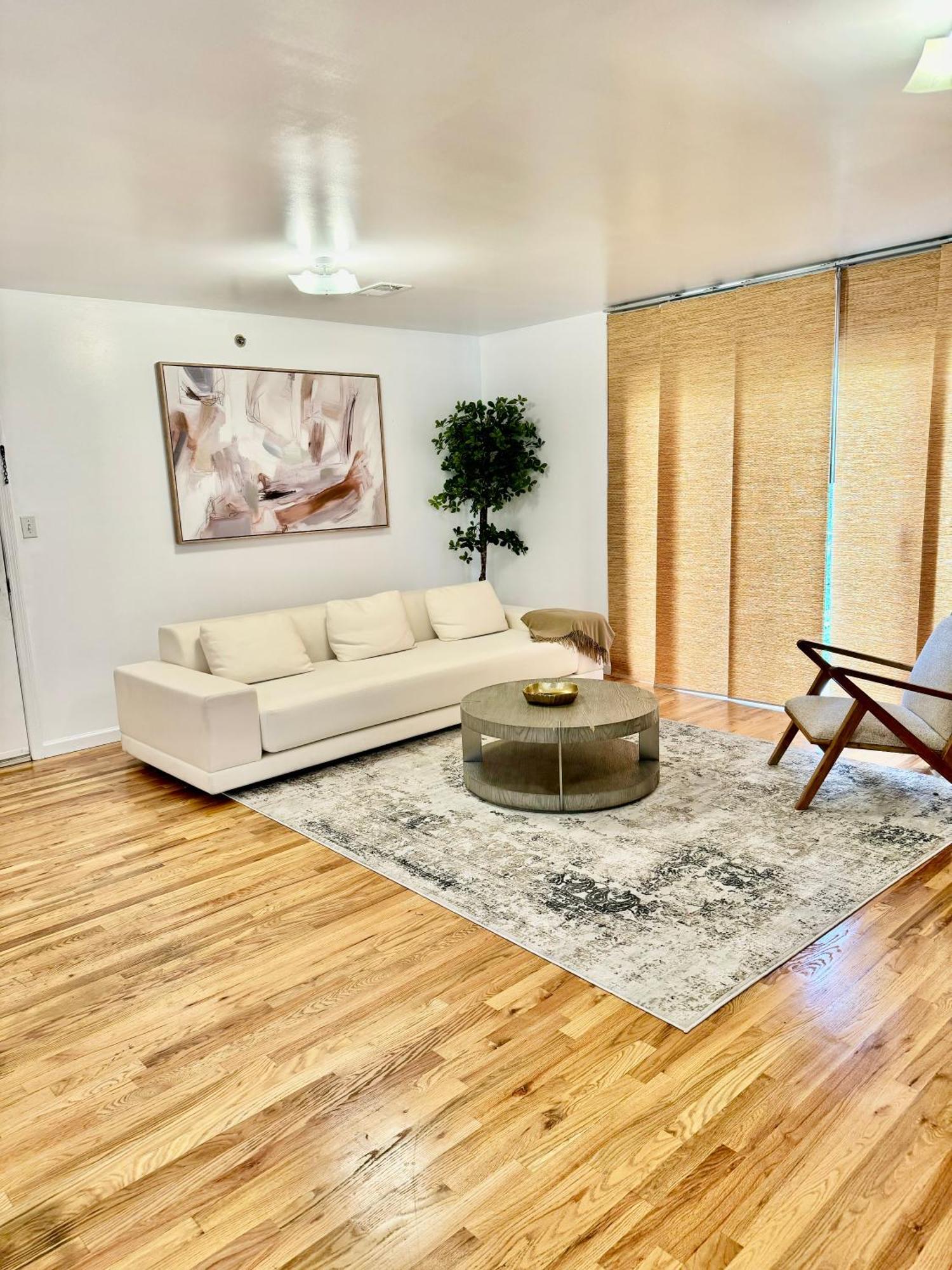 Stylish Evergreen Apartment By Newark Airport Buitenkant foto