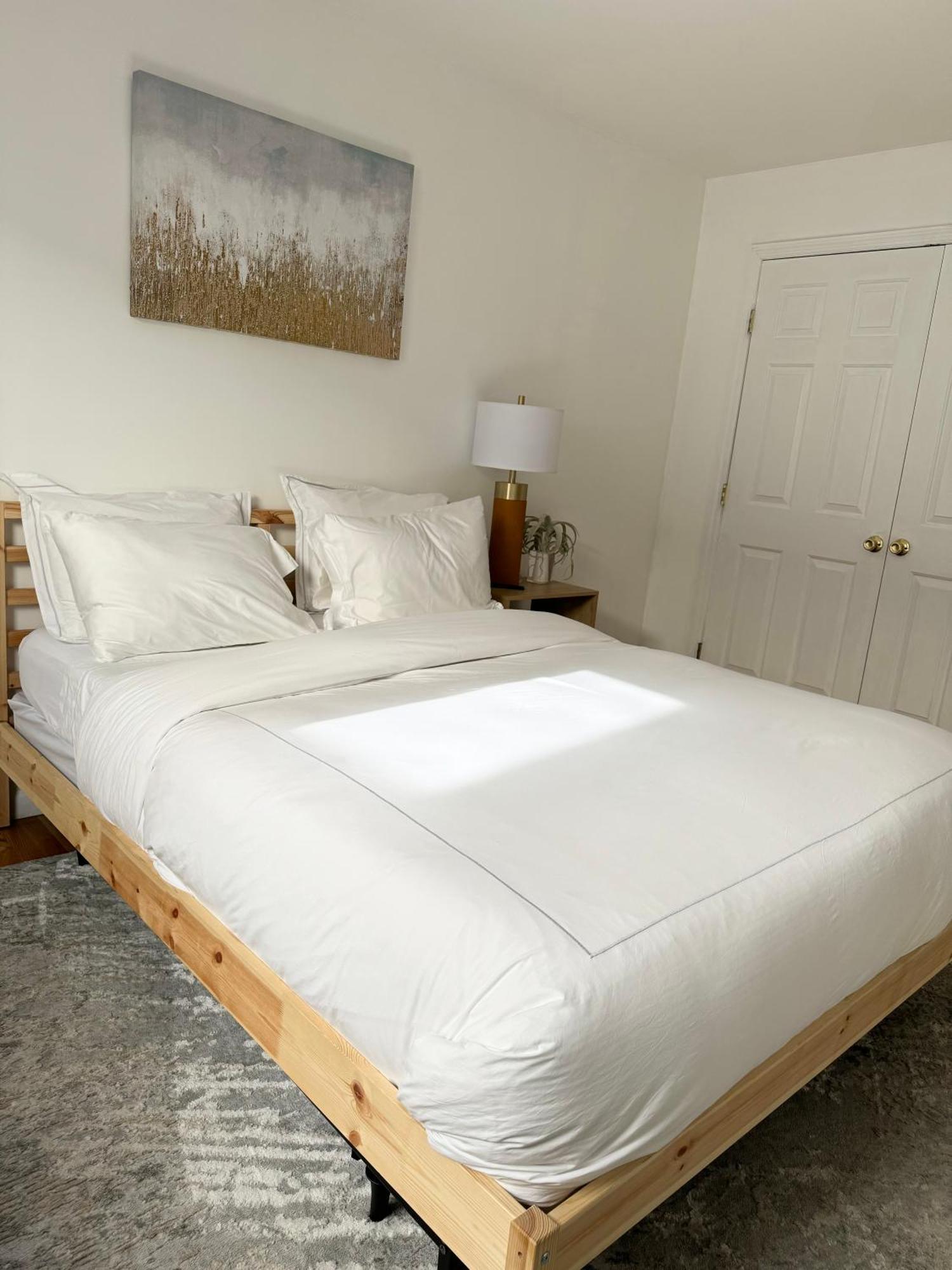 Stylish Evergreen Apartment By Newark Airport Buitenkant foto